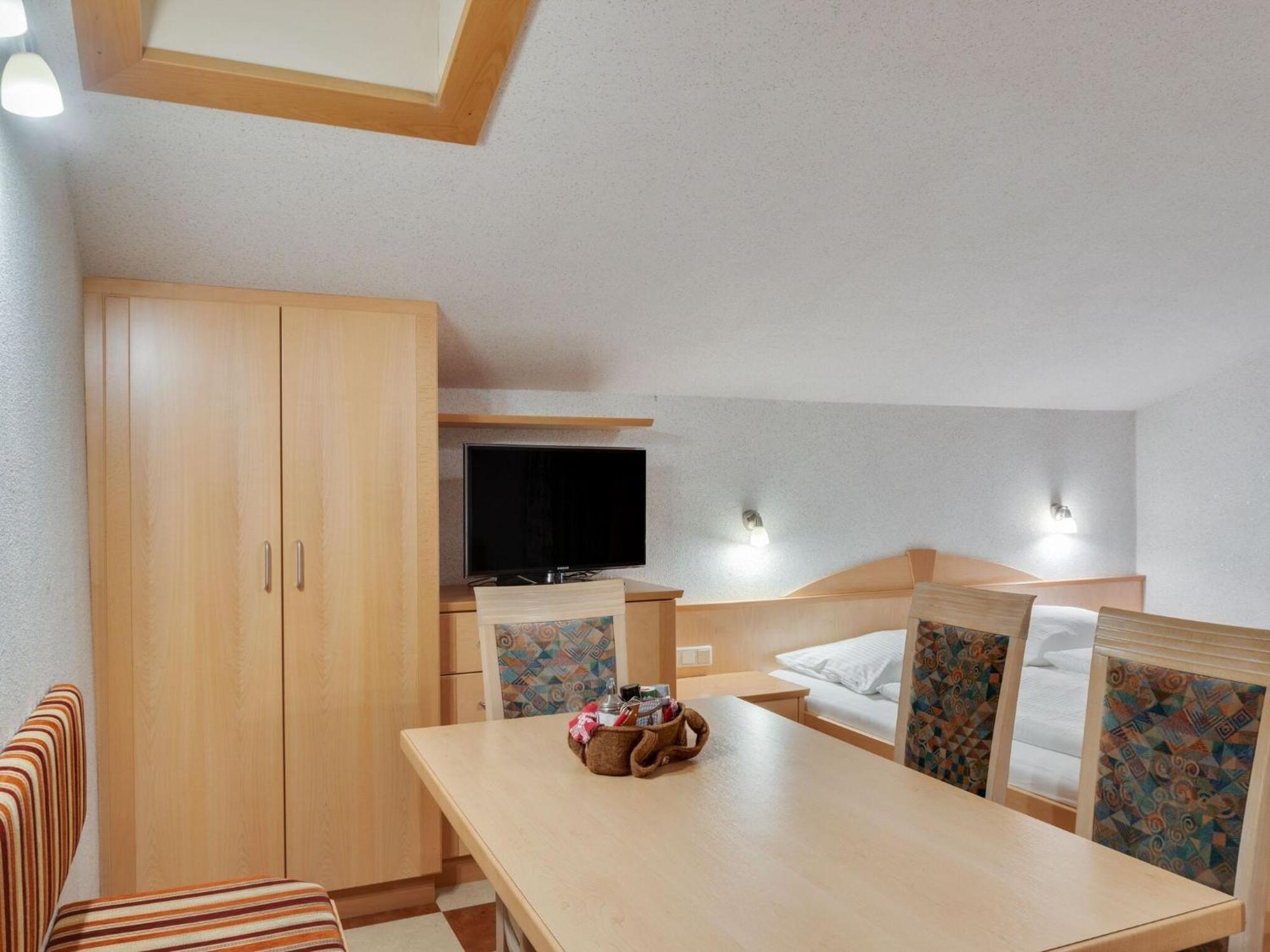 Beautiful Apartment In Zell Am See Near Ski Area Exterior photo