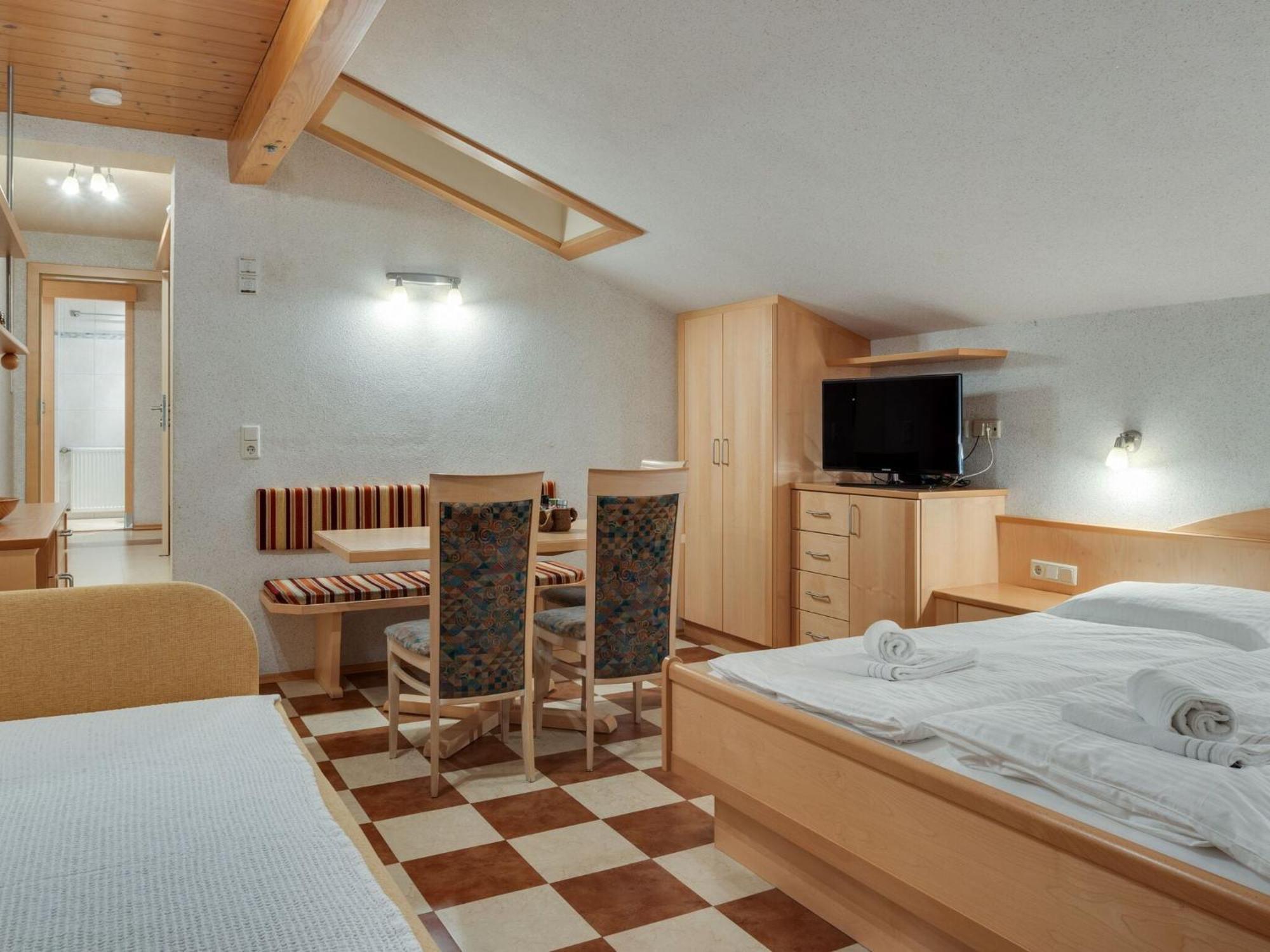 Beautiful Apartment In Zell Am See Near Ski Area Exterior photo