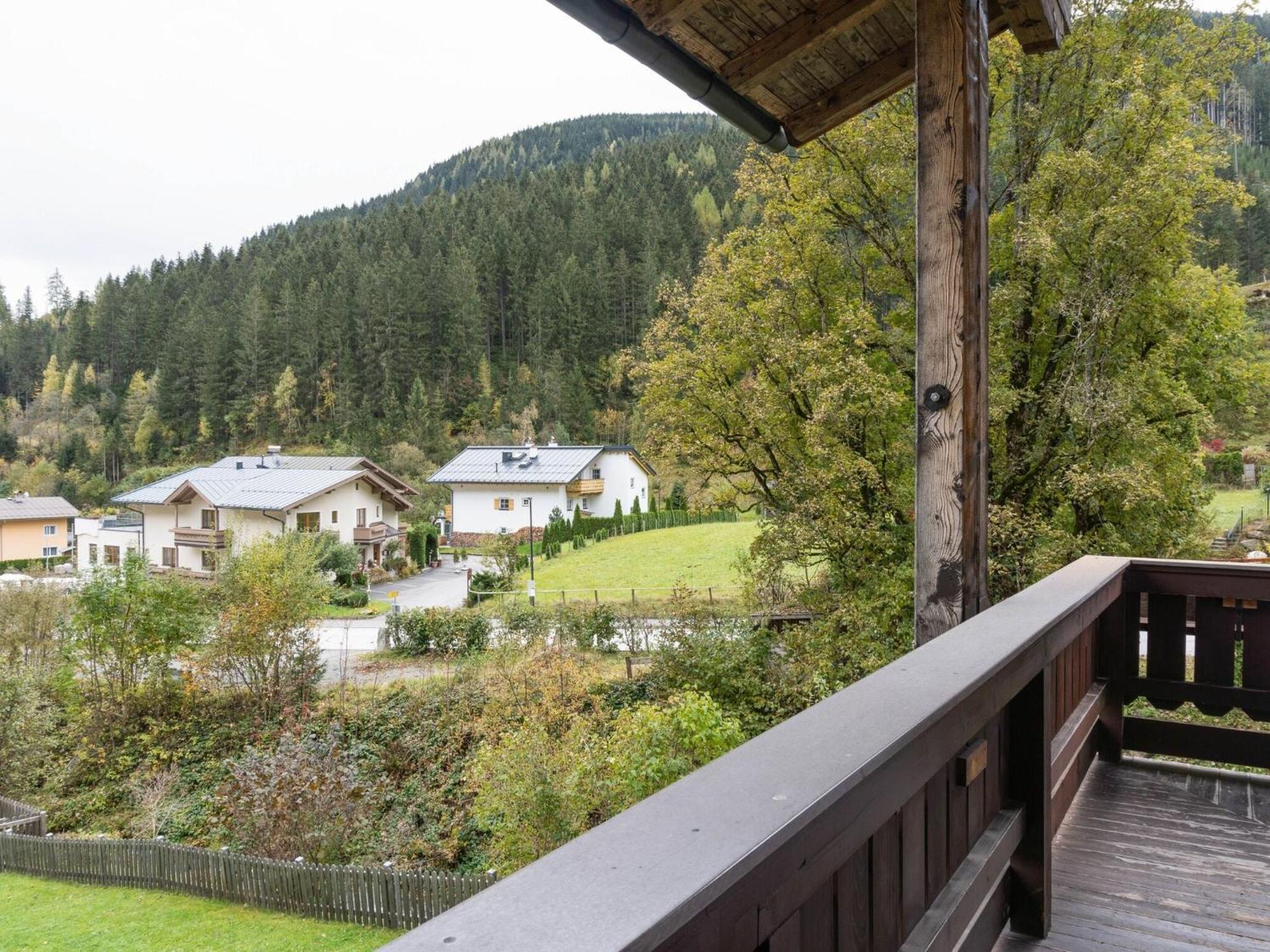 Beautiful Apartment In Zell Am See Near Ski Area Exterior photo