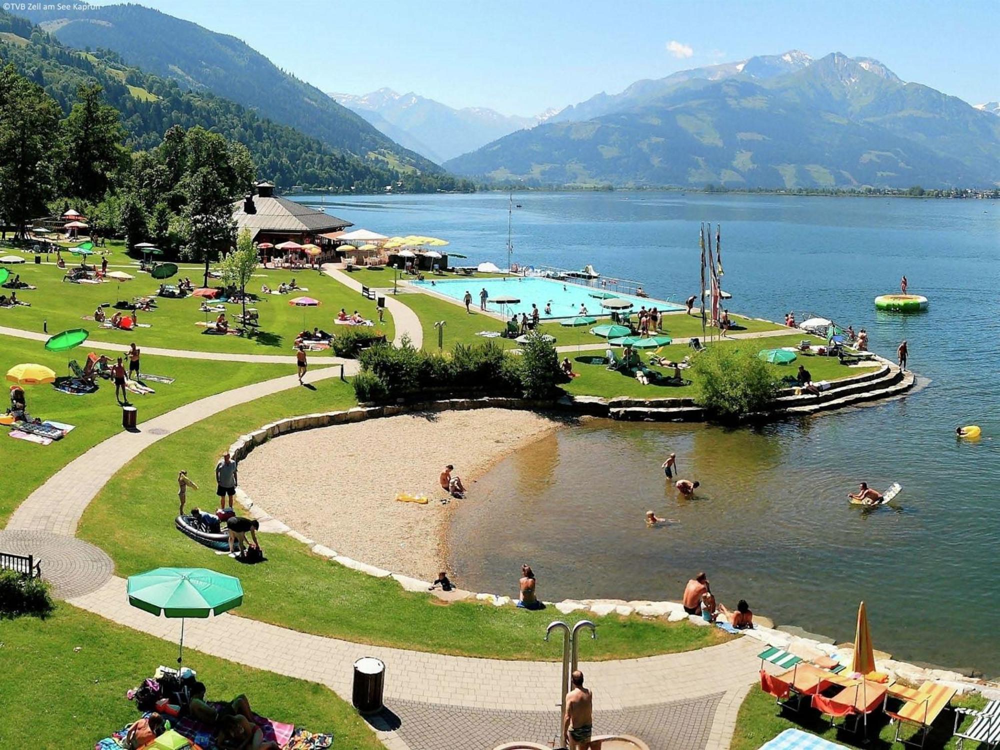 Beautiful Apartment In Zell Am See Near Ski Area Exterior photo
